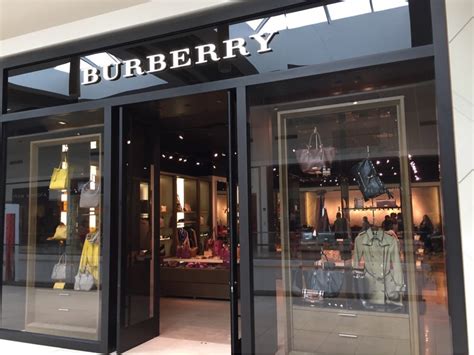 Burberry outlet stores near me